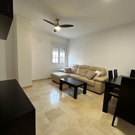 מאלגה Taro Beach Home מראה חיצוני תמונה